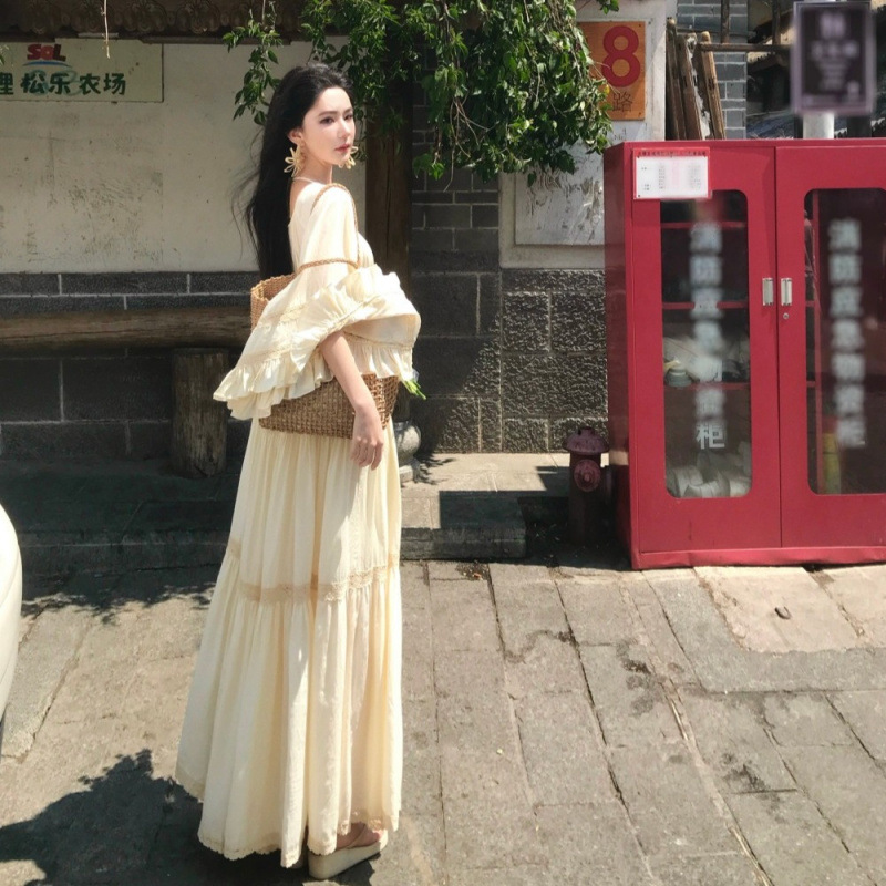 New Elegant Square Neck Trumpe - огляд і ціна Summer Clothing For Older Women