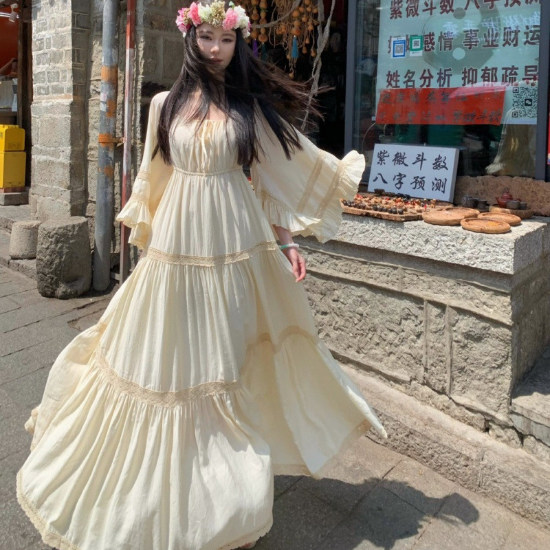 New Elegant Square Neck Trumpe - огляд і ціна Summer Clothing For Older Women